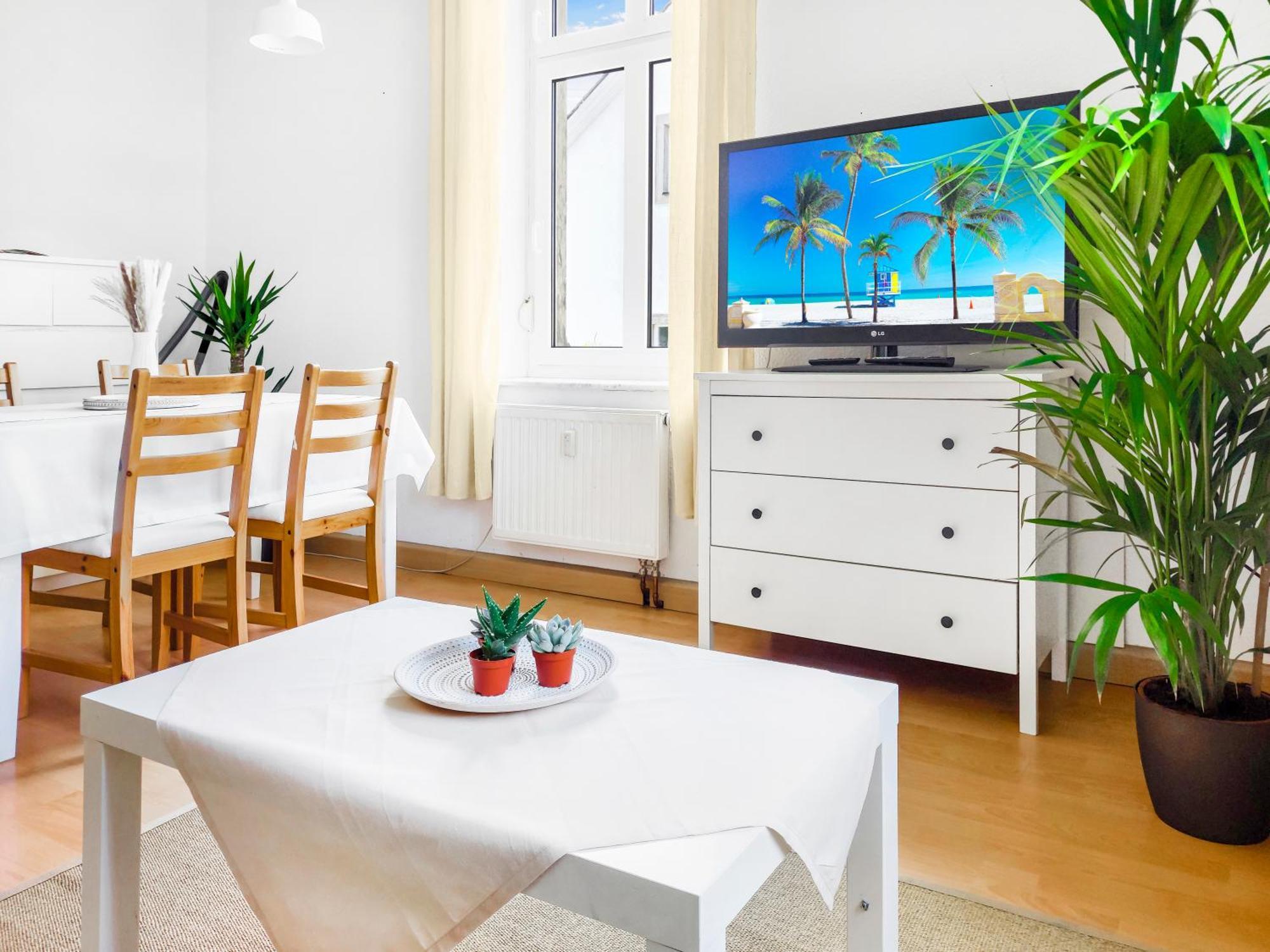 Bis 6 Personen - Helle, Ruhige Whg, 2 Baeder, Dd Neustadt, Top Lage Dresden Luaran gambar